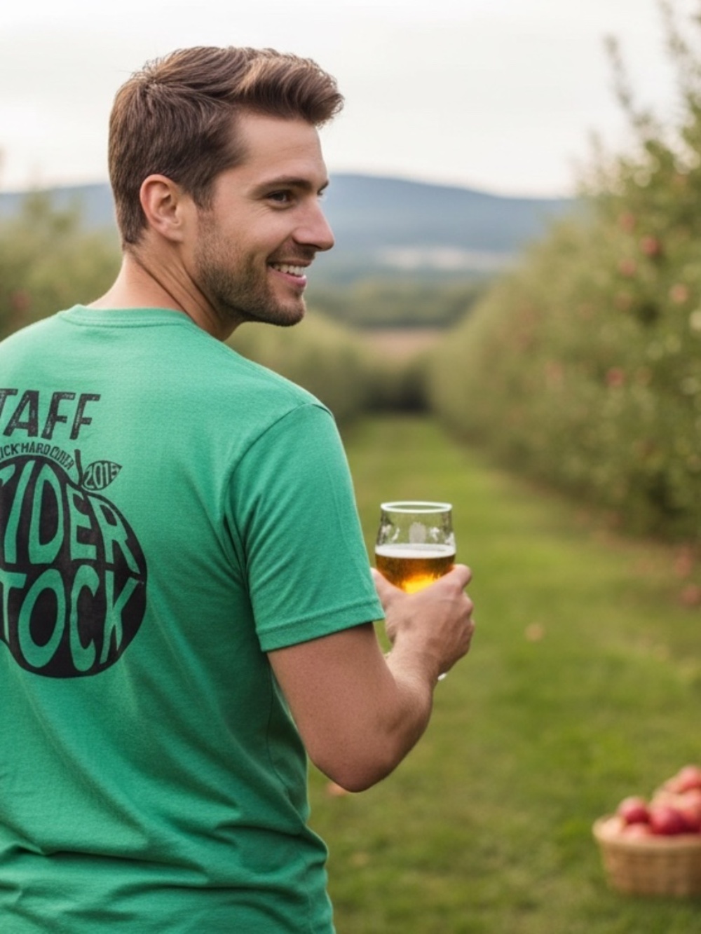 Vintage 2015 Woodchuck Cider Staff Cider-Fest